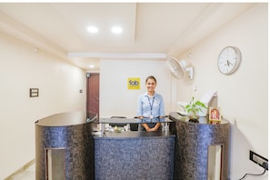Reception - Fabhotel Dds (Lucknow)