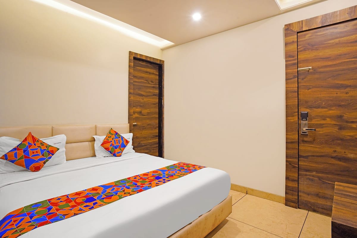 Executive Room | Egyptian cotton sheets, premium bedding, in-room safe, free WiFi