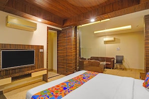Egyptian cotton sheets, premium bedding, in-room safe, free WiFi - FabHotel The Bentree - MP Nagar (Bhopal)