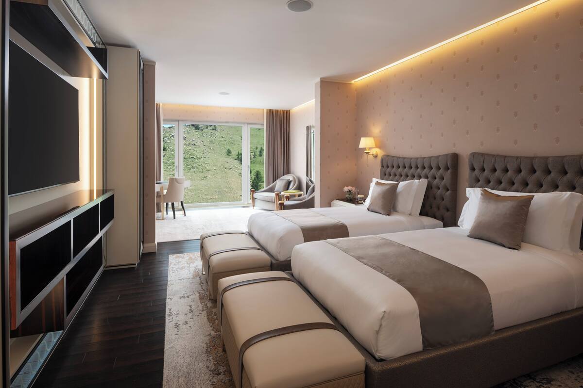 ห้องดีลักซ์, เตียงเดี่ยว 2 เตียง | เครื่องนอนระดับพรีเมียม, มินิบาร์, ตู้นิรภัยในห้องพัก, โต๊ะทำงาน