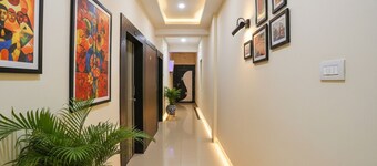 FabHotel Greenland Classic