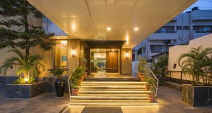 Fabhotel Heritage Palace