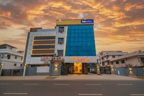 Property entrance - Fabhotel Dps International (Prayagraj)