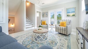 Unclassified image, 2 of 42, button - Sea La Vie- Dog Friendly Cottage in Orange Beach (Orange Beach)