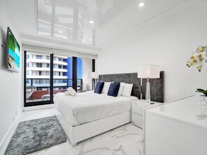 1 bedroom, iron/ironing board, travel cot, free WiFi - High Floor -Miami Beach  Pool, Beach Service-1219 (Miami Beach)