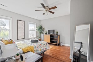 3 dormitorios, escritorio, tabla de planchar con plancha y wifi gratis