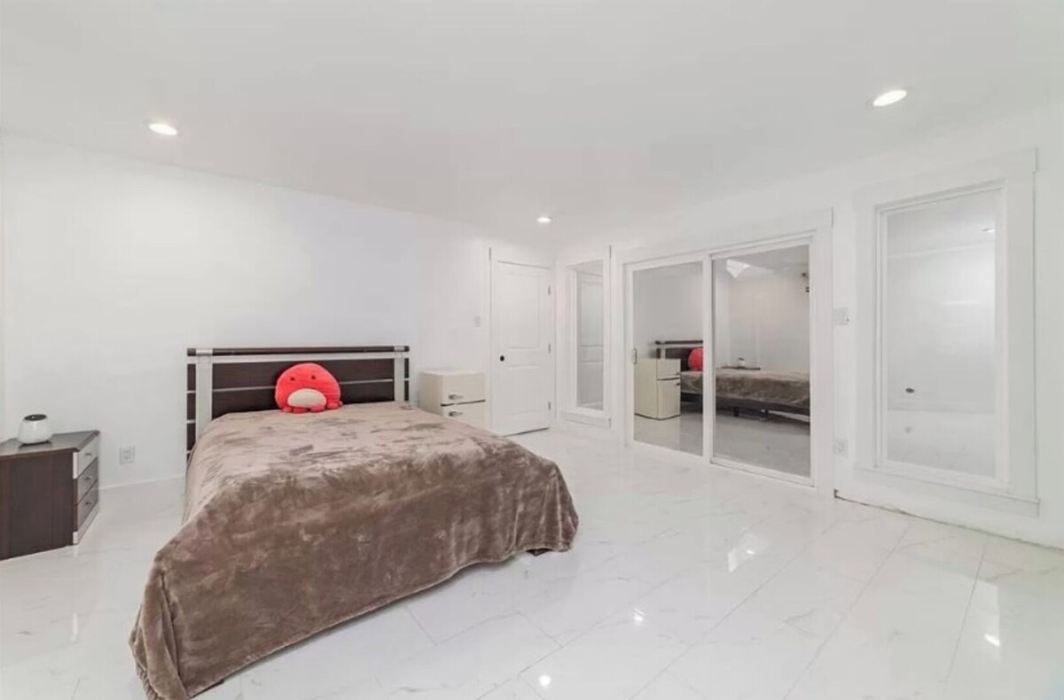 Photo 8 of Very surbanan area close to downtown eqiuppe with pool washer/dryer fast booking