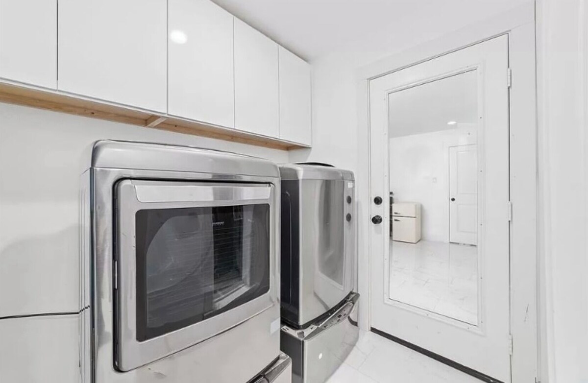 Photo 7 of Very surbanan area close to downtown eqiuppe with pool washer/dryer fast booking