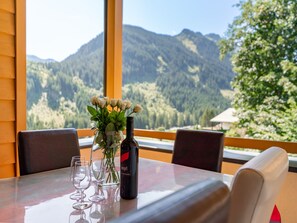 Dining - Spacious apartment with beautiful views and sauna (Saalbach-Hinterglemm)