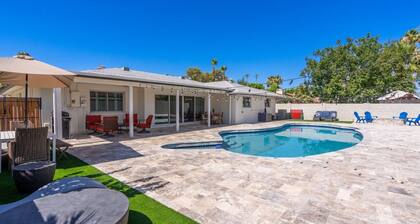 Upscale Family Gem ~ Scenic Pool ~ Game Room ~ Pkg