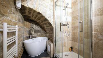 Hair dryer, towels, toilet paper