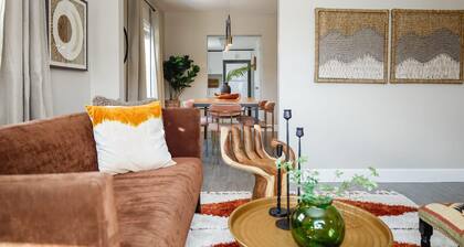 La Vie Boheme 1 - Relaxing Retreat w Parking