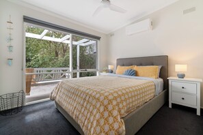3 slaapkamers, een bureau, een strijkplank/strijkijzer, gratis wifi