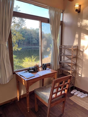 Interior detail - Rukhad Jungle Camp (Kurai)