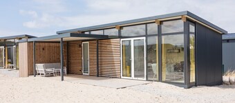 Chic Sea Lodge Near Beach