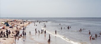 Ameland Retreat w/ Veranda