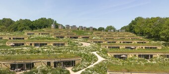 Luxury lodge with roof terrace in Gulpen