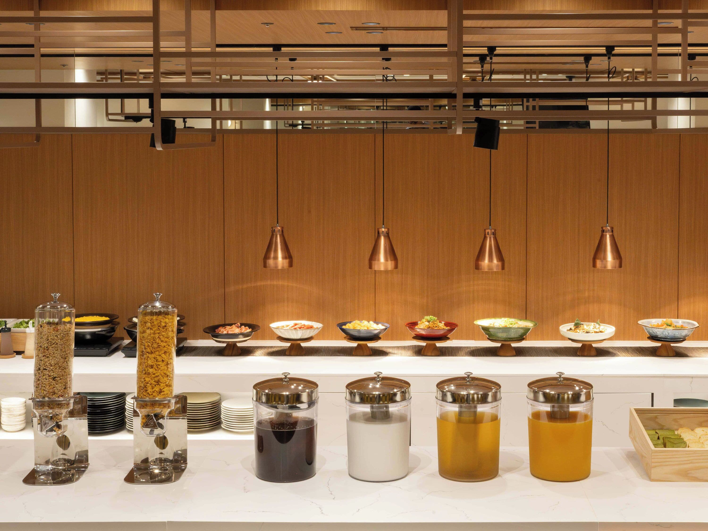 Desayuno buffet diario (JPY 2200 por persona)