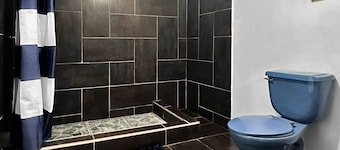Casa Florencia, 10 minutes from downtown Xela, Stay in a quiet place.
