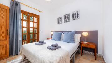 3 Schlafzimmer, Bügeleisen/Bügelbrett, kostenloses WLAN, Bettwäsche