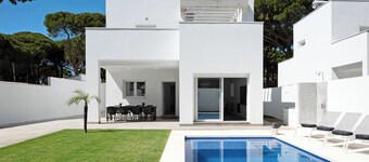 Villa 'Santa Clara 21a' with Private Pool, Wi-Fi and Air Conditioning
