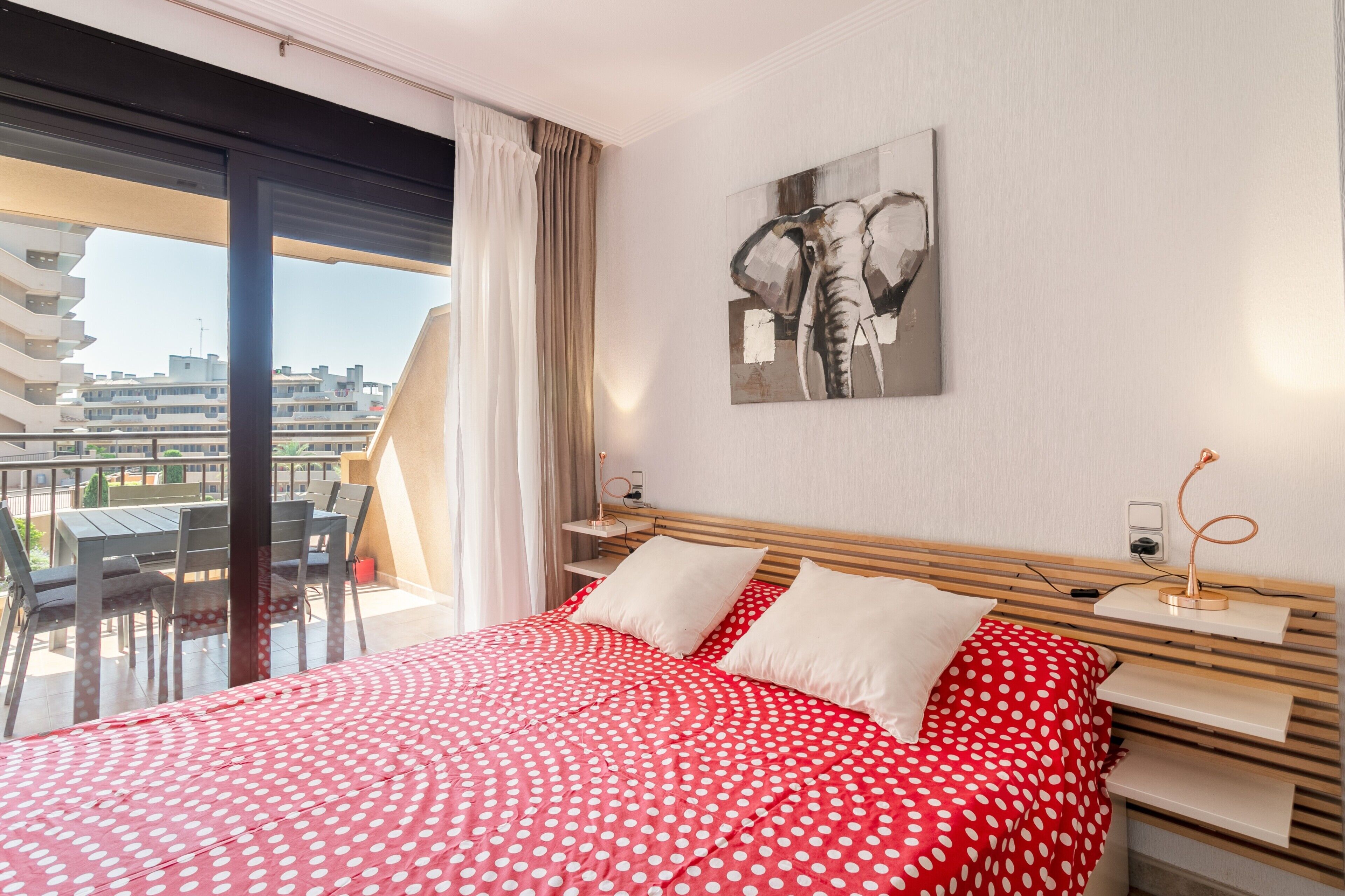 2 habitaciones, wifi gratis y ropa de cama 