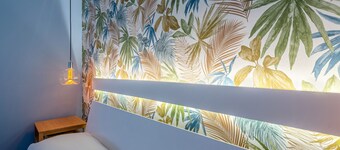 Andromeda Luxury Home Apartment with Private Terrace and Wi-Fi