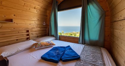 Glamping 'Melograno' with Sea View, Wi-Fi and Air Conditioning