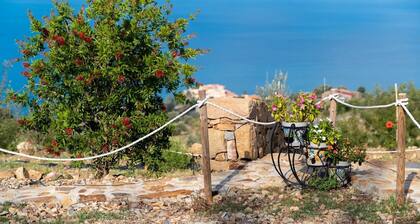 Glamping 'Melograno' with Sea View, Wi-Fi and Air Conditioning