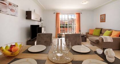 Villa 'Lomada' with Private Terrace, Balcony and Wi-Fi