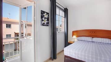 3 bedrooms, free WiFi, bed sheets