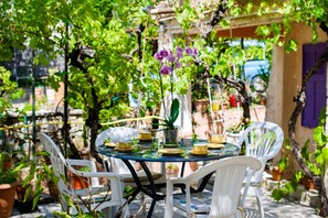 Ristorazione all'aperto