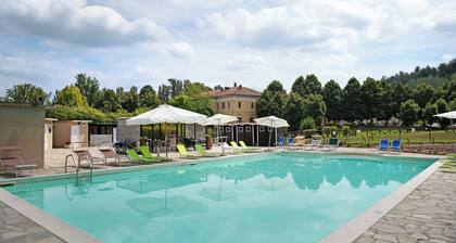 Studio Apartment 'Dimora Il Feudo Apt 20' with Shared Pool, Wi-Fi and Air Conditioning