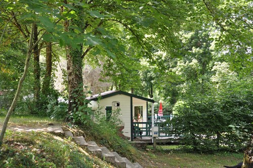 Chalet 'Du Moulin Du Châtain 3' with Shared Pool, Private Terrace and Shared Garden