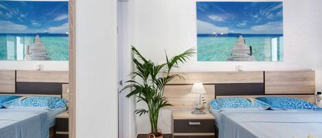 1 chambre, fer et planche Ă repasser, Wi-Fi gratuit, draps fournis