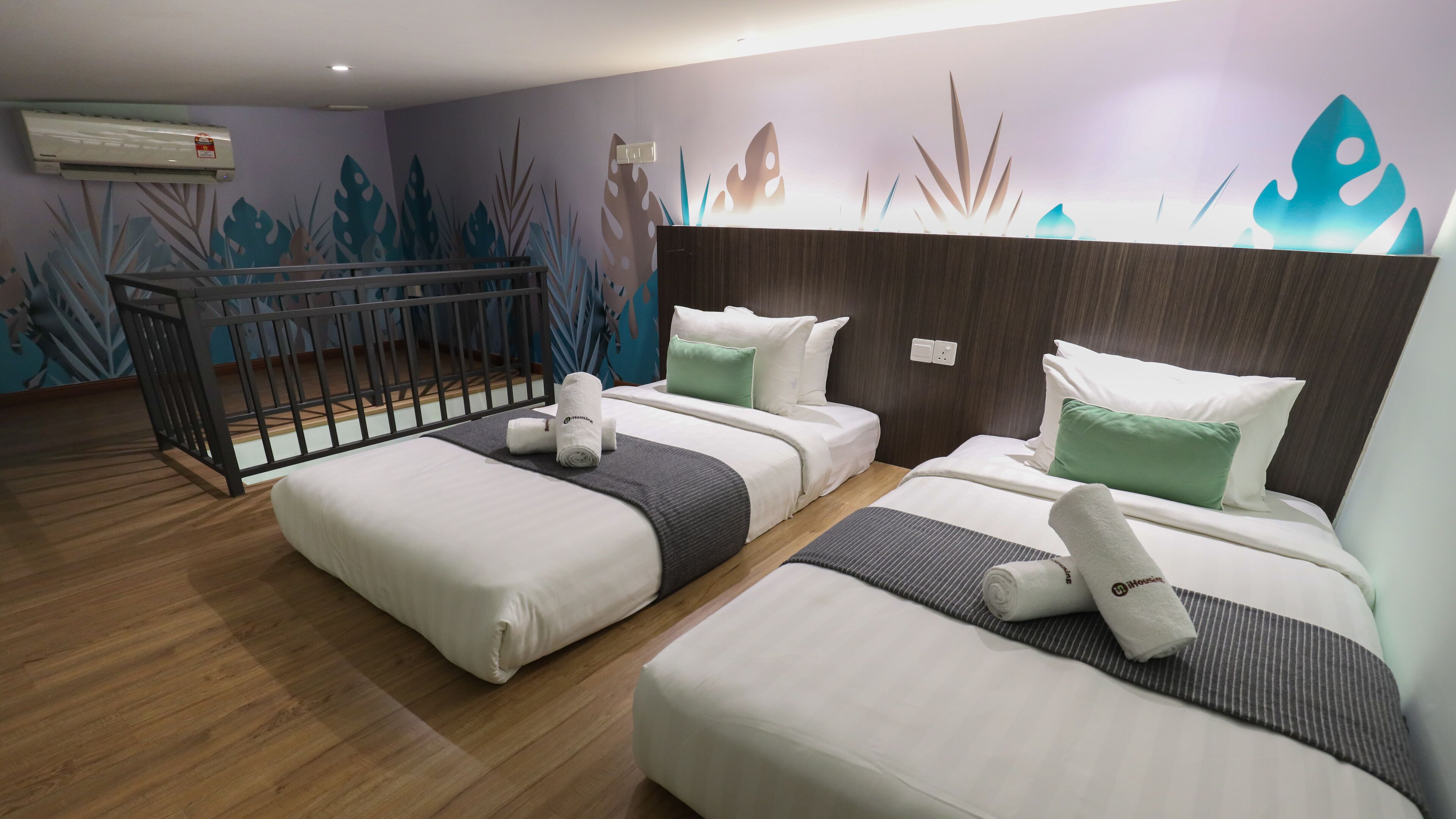 Kamar Comfort | Seprai premium, setrika/meja setrika, Wi-Fi gratis, dan seprai linen