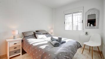 3 camere, ferro/asse da stiro, Wi-Fi gratuito, lenzuola