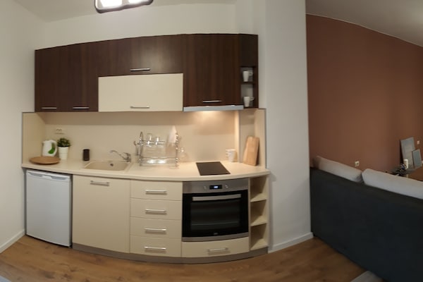 Refrigerador, microondas, horno, cafetera/tetera