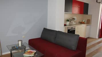 Una televisión de pantalla plana
