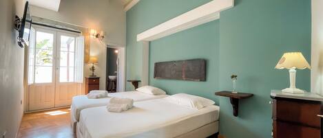 1 bedroom, WiFi, bed sheets