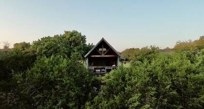 Blue Bonnet, Cozy Cabin w/ view and Pro Coffee Setup