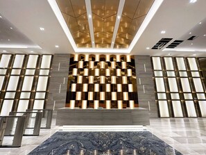 Lobby - The Gateway by Caerus Management (Phnom Penh)