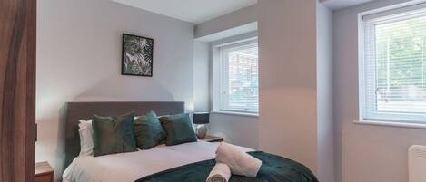 1 bedroom, iron/ironing board, Internet, bed sheets