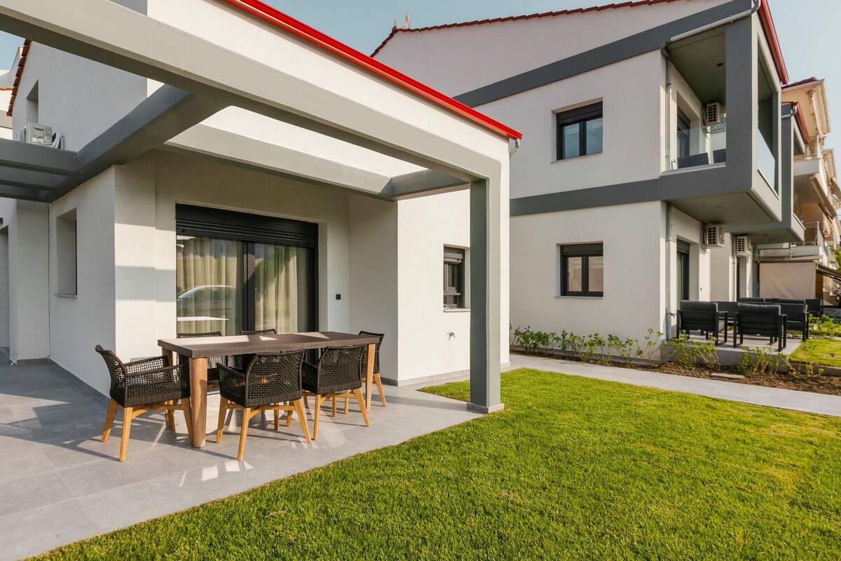 Executive Apartment | Terrace/patio