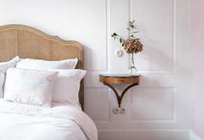 Ropa de cama de alta calidad, cubrecamas y wifi gratis 