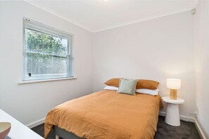 2 bedrooms, desk, iron/ironing board, travel cot