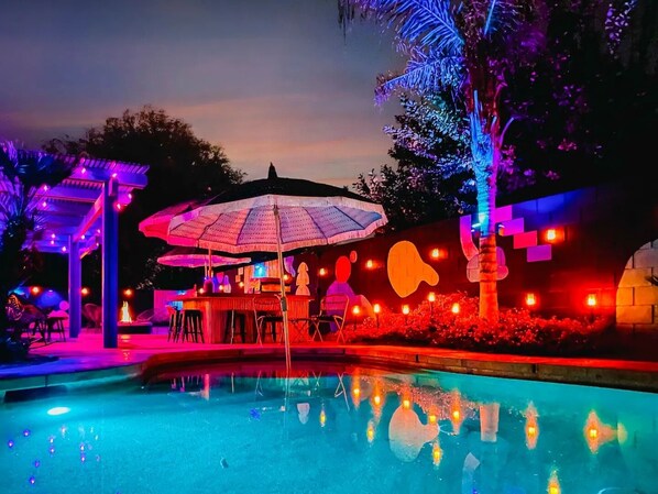 Outdoor pool, a heated pool