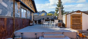 The Moutain Getaway, pet friendly home