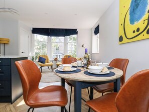 Dining - Flat 6, Thornlow Heights (Weymouth)