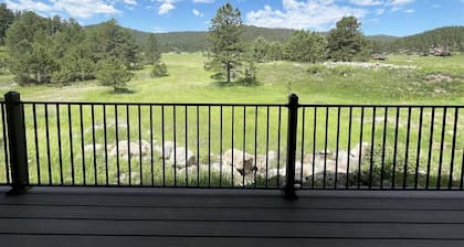 Cabin on the Rocks | 2 Bed, 1.5 Bath